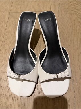 MANGO - leather  off white Slide Mules with Square Toe and Buckle